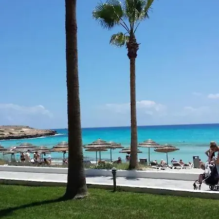 Nissi 2 And Sea View Free Wifi Apartment